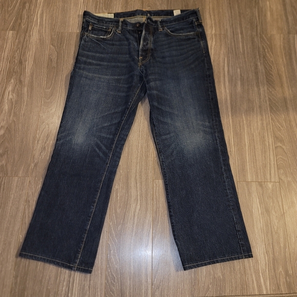 Abercrombie 👖 - Picture 1 of 3